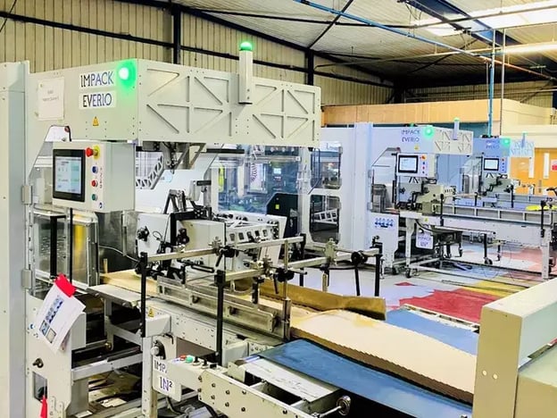 Impack packaging Everio folder-gluer stacker in production.