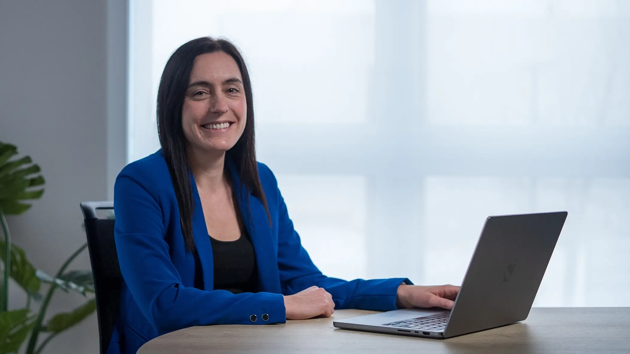 2025-01-stefany-morin-FXA02361-2500p